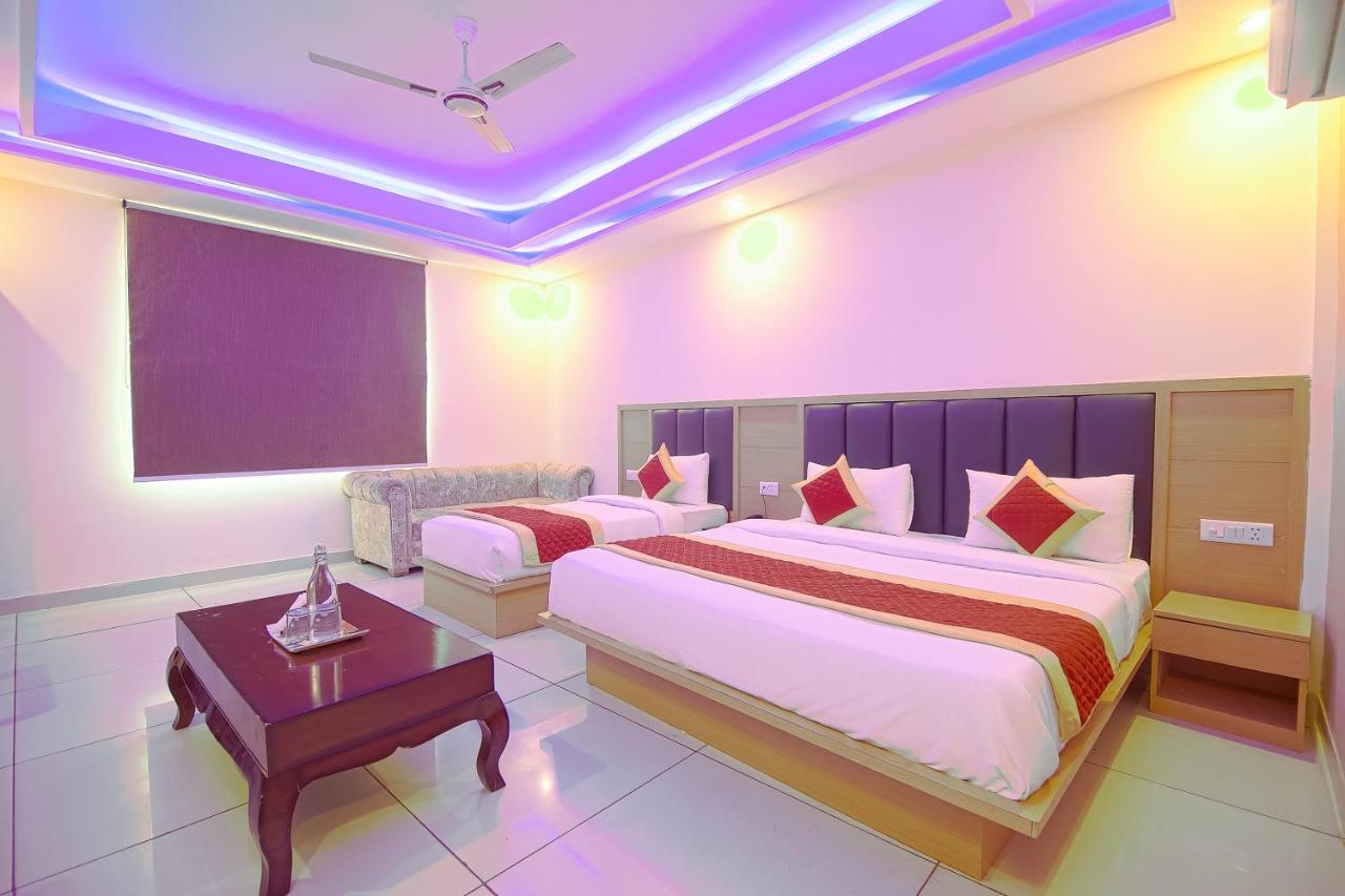 Hotel Del Inn By F9 Hotels - Near Igi Airport Nuova Delhi Esterno foto