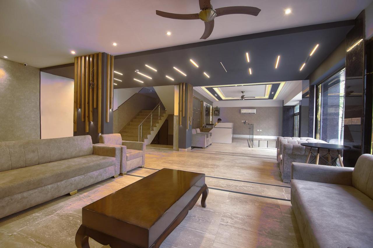 Hotel Del Inn By F9 Hotels - Near Igi Airport Nuova Delhi Esterno foto